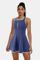 Robe de tennis robe d'entraînement avec short et soutien-gorge intégré sans manches