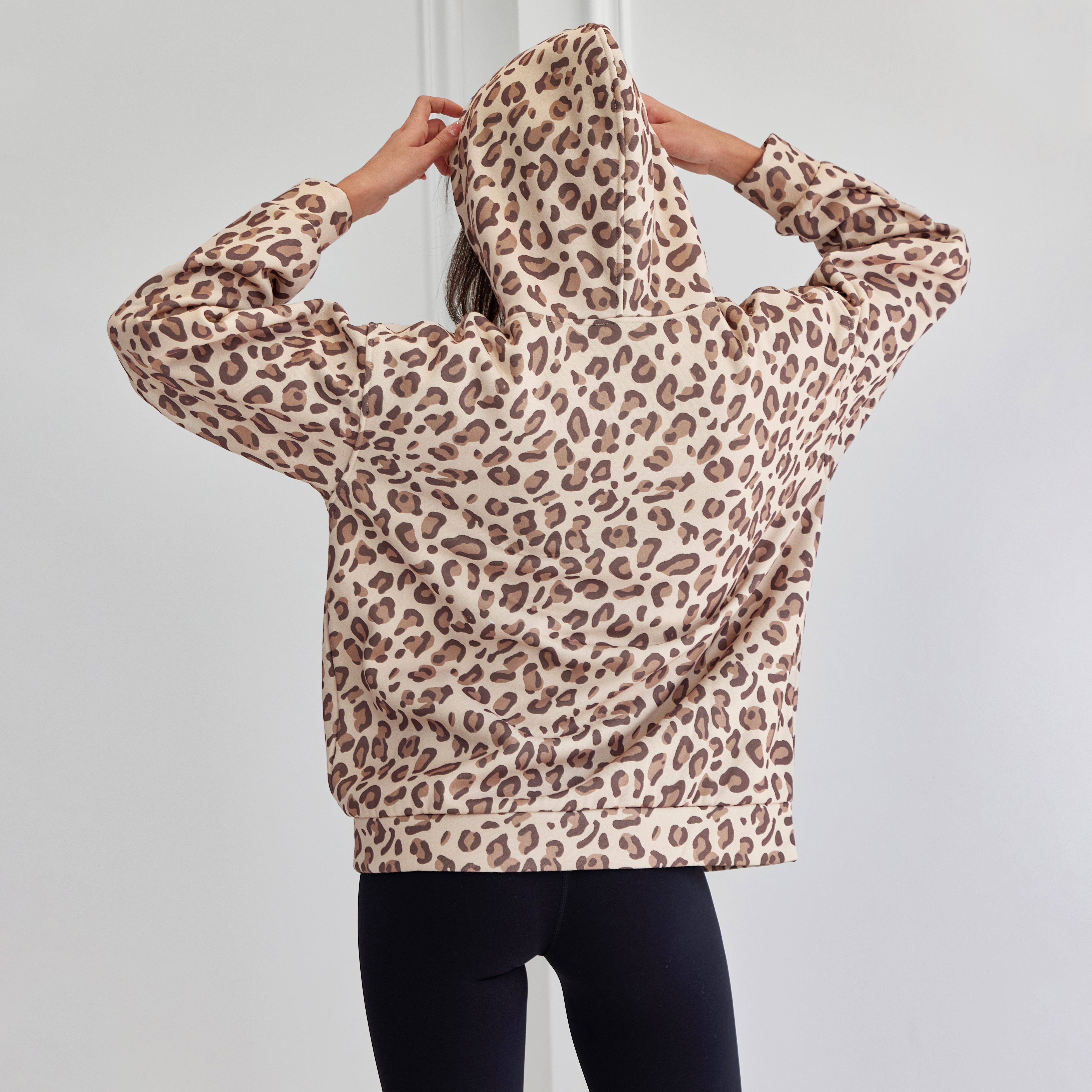 プードル Leopard Print Hooded Oversized Comfrt Sweatshirt with Pocket – Attraco