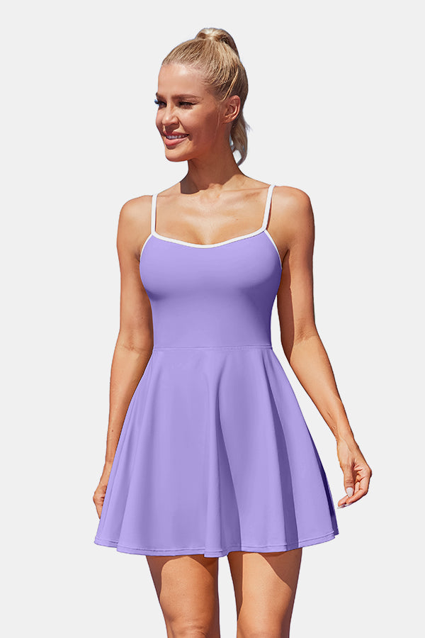 Vestido de tenis morado ajustable con pantalones cortos para mujer