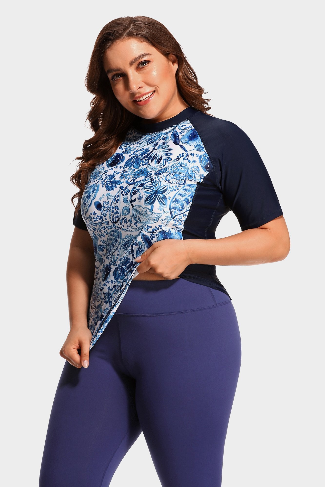 Women Plus Size Floral Print Short Sleeve UPF 50+ Rashguard